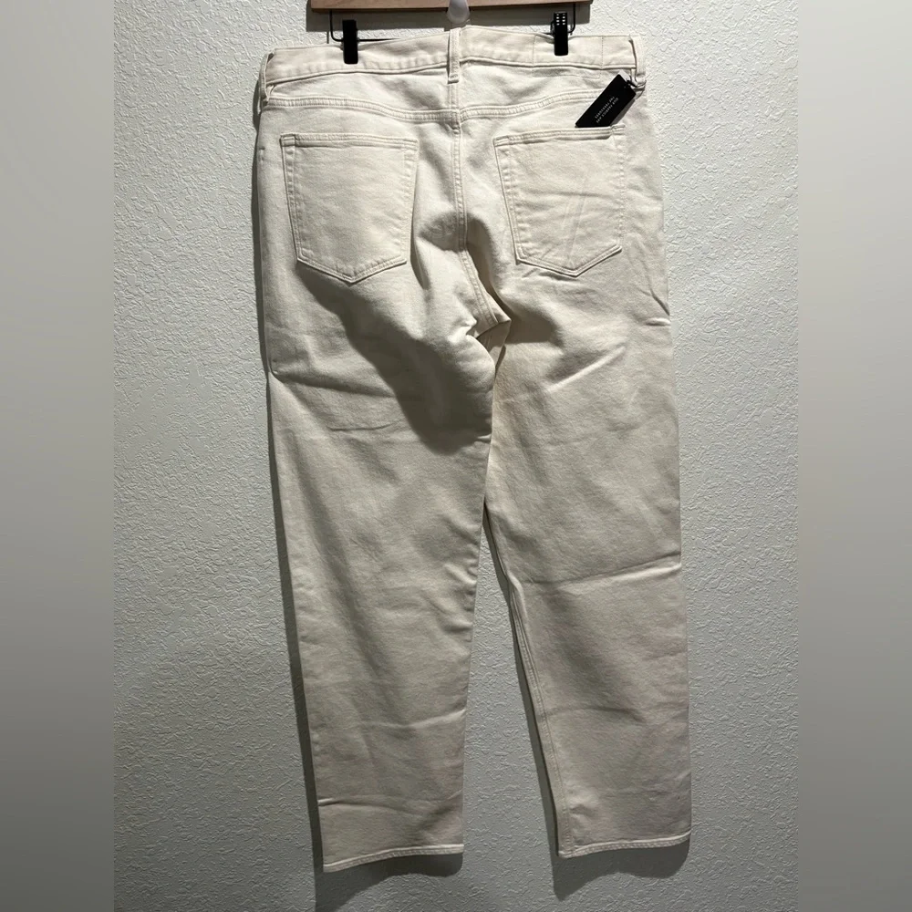 New Men's Banana Republic Organic Cotton relaxed fit light wash jean pants 36X36